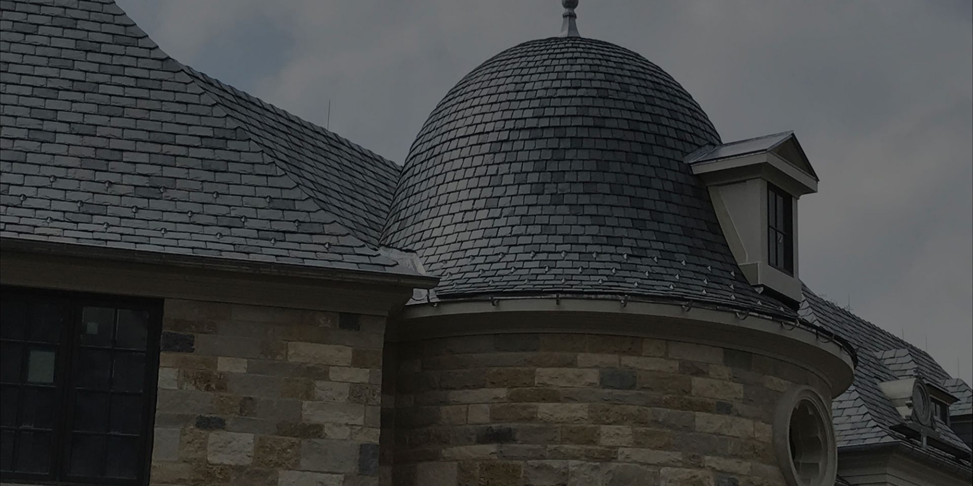 Gland roof